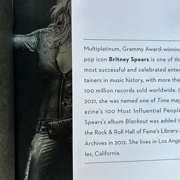 The Woman in Me Hardcover Book by Britney Spears - Picture 7 of 8